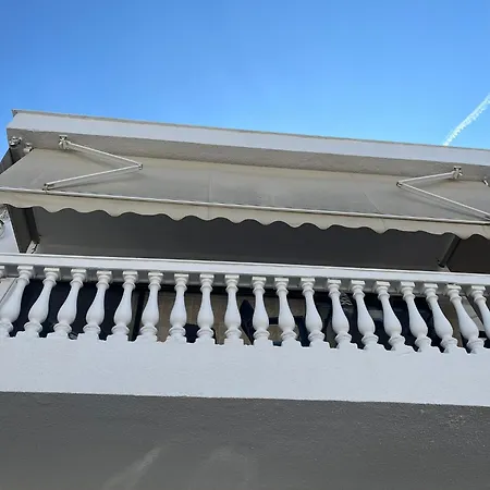 Dimitris Family 公寓